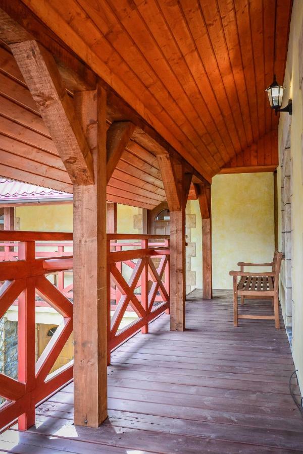 Bed and Breakfast Dom Na Klonowym Wzgorzu Строне-Слёнске Экстерьер фото